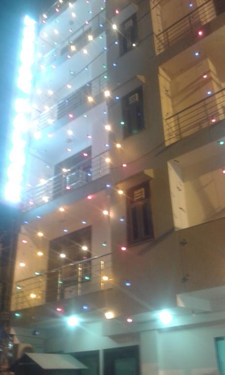 Hotel Kundan Palace New Delhi Exterior photo