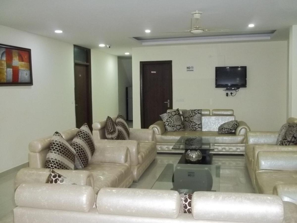 Hotel Kundan Palace New Delhi Exterior photo
